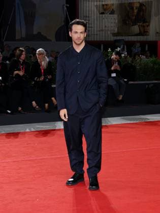 Venice, 82nd Venice International Film Festival 2025 - Evening 5 - Red Carpet Filming Italy Venice Award Pictured: Sebastiano Pigazzi  Copyright: xAlbertoxTerenghi PoolxPhotoxEventsx06x xipa-agency.netx xPoolxPhotoxEventsx06x IPA_Agency_IPA63803596