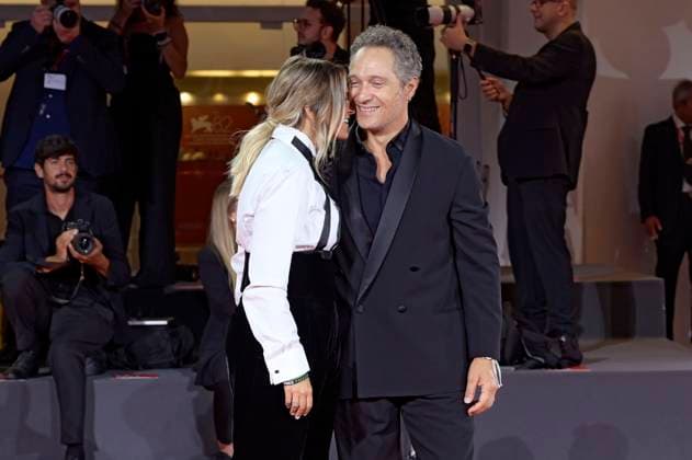 Francesca Barra with husband Claudio Santamaria at the Filming Italy Venice Award ceremony at the Biennale di Venezia 2025 82 Venice International Film Festival at the Palazzo del Cinema Venice, 31 08 2025 Foto:xA.xM.xTinghinox xFuturexImagex filming_5852