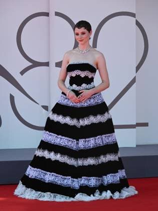 Venice, 82nd Venice International Film Festival 2025 - Evening 6 - Red Carpet for the film The Testament of Ann Lee . Pictured: Thomasin McKenzie  Copyright: xSimonexComix xipa-agency.netx xPoolxPhotoxEventsx06x IPA_Agency_IPA63875754