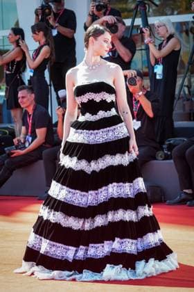 The Testament of Ann Lee red carpet during the 82nd Venice International Film Festival in Venice, Italy on 01 September 2025. Thomasin McKenzie attends attends the The Testament of Ann Lee red carpet during the 82nd Venice International Film Festival in Venice, Italy on 01 September 2025., Credit:Stefano Costantino TTL Avalon Italy, Venice  Copyright: xStefanoxCostantinoxTTLx xAvalonx 1033270497