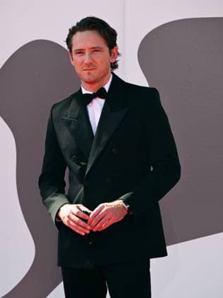 Venice, 82nd Venice International Film Festival 2025 - Evening 6 - Red Carpet for the film The Testament of Ann Lee . Pictured: Lewis Pullman  Copyright: xSimonexComix xipa-agency.netx xPoolxPhotoxEventsx06x IPA_Agency_IPA63877874