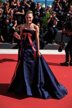 September 1, 2025, Venice, Italy: American actress Amanda Seyfried attends the red carpet of the film The Testament of Ann Lee at the 82nd Venice Film. Venice Italy - ZUMAs197 20250901_aaa_s197_095 Copyright: xMarcoxBaradax