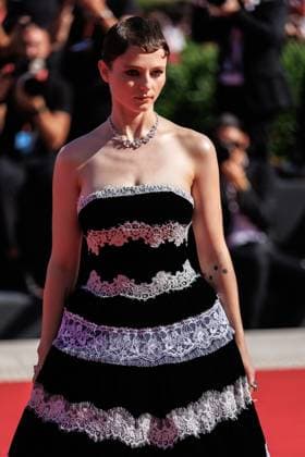 September 1, 2025, Venice, Italy: Newzelander actress Thomasin McKenzie attends the red carpet of the film The Testament of Ann Lee at the 82nd Venice Film. Venice Italy - ZUMAs197 20250901_aaa_s197_112 Copyright: xMarcoxBaradax