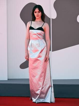 Venice, Italy: Venice, 82nd Venice International Film Festival 2025 - Evening 6 - Red Carpet for the film The Testament of Ann Lee . Pictured: Viola Prettejohn Venice Italy  - ZUMAp169 20250901_zea_p169_976 Copyright: xSimonexComix
