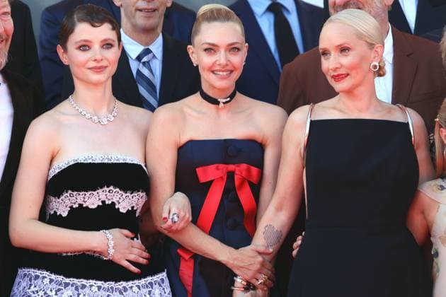 Red carpet for the movie The Testament of Ann Lee during the 82st Venice International Film Festival, 01 September 2025, Venice Europe, Italy, Lido di Venezia, September 01, 2025: (L) Thomasin McKenzie, Amanda Seyfried and the director Mona Fastvold attend a red carpet for the movie The Testament of Ann Lee during the 82st Venice International Film Festival on September 01, 2025, in Venice, Italy., Credit:Ottavia Da Re Avalon Italy, Venice Copyright: xOttaviaxDaxRex xAvalonx 1033292063