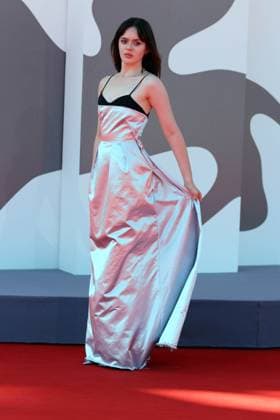 Red carpet for the movie The Testament of Ann Lee during the 82st Venice International Film Festival, 01 September 2025, Venice Europe, Italy, Lido di Venezia, September 01, 2025: Viola Prettejohn attends a red carpet for the movie The Testament of Ann Lee during the 82st Venice International Film Festival on September 01, 2025, in Venice, Italy., Credit:Ottavia Da Re Avalon Italy, Venice Copyright: xOttaviaxDaxRex xAvalonx 1033292092
