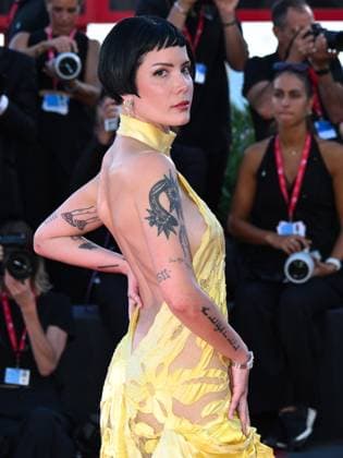 Venice, 82nd Venice International Film Festival 2025 - evening 6, red carpet for the film The Smashing Machine . Pictured is Halsey.  Copyright: xAlbertoxTerenghix xipa-agency.netx xPoolxPhotoxEventsx06x IPA_Agency_IPA63881571