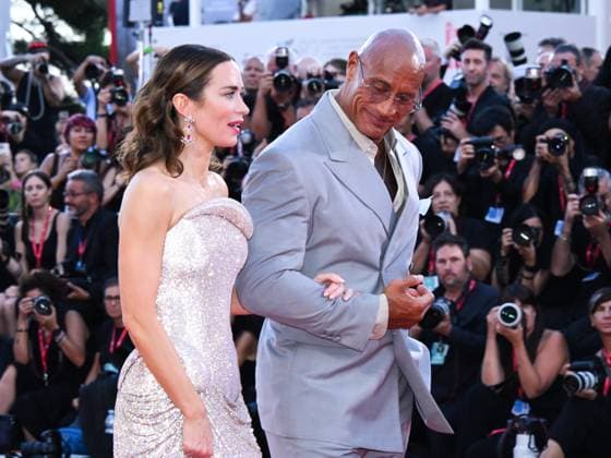Venice, 82nd Venice International Film Festival 2025 - Evening 6, red carpet for the film The Smashing Machine. Pictured: Emily Blunt, Dwayne Johnson  Copyright: xAlbertoxTerenghix xipa-agency.netx xPoolxPhotoxEventsx06x IPA_Agency_IPA63882713