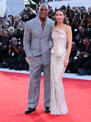 Venice, 82nd Venice International Film Festival 2025 - Evening 6, red carpet for the film The Smashing Machine. Pictured: Emily Blunt, Dwayne Johnson  Copyright: xAlbertoxTerenghix xipa-agency.netx xPoolxPhotoxEventsx06x IPA_Agency_IPA63882697