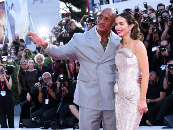 Venice, Italy: Venice, 82nd Venice International Film Festival 2025 - Evening 6, red carpet for the film The Smashing Machine. Pictured: Emily Blunt, Dwayne Johnson Venice Italy  - ZUMAp169 20250901_zea_p169_1251 Copyright: xAlbertoxTerenghix