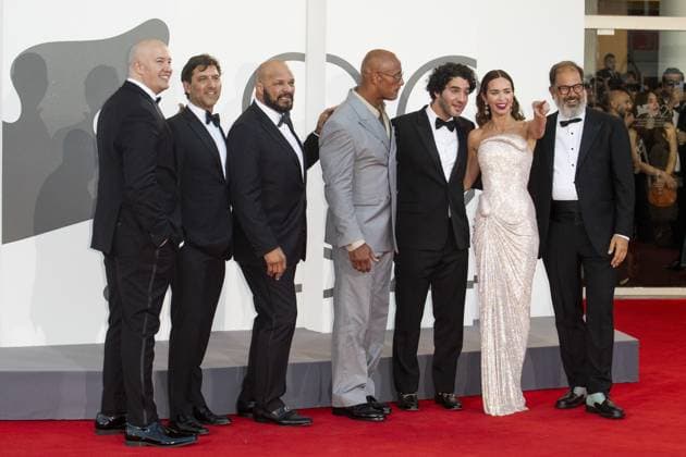 The Smashing Machine Red Carpet - The 82nd Venice International Film Festival VENICE, ITALY - SEPTEMBER 01: (L-R) David Koplan, Hiram Garcia, Mark Kerr, Dwayne Johnson, Benny Safdie, Emily Blunt and Andrea Romeo attend The Smashing Machine red carpet during the 82nd Venice International Film Festival on September 01, 2025 in Venice, Italy. Primo Barol Anadolu Venice Italy. Editorial use only. Please get in touch for any other usage.  Copyright: x2025xAnadoluxPrimoxBarolx