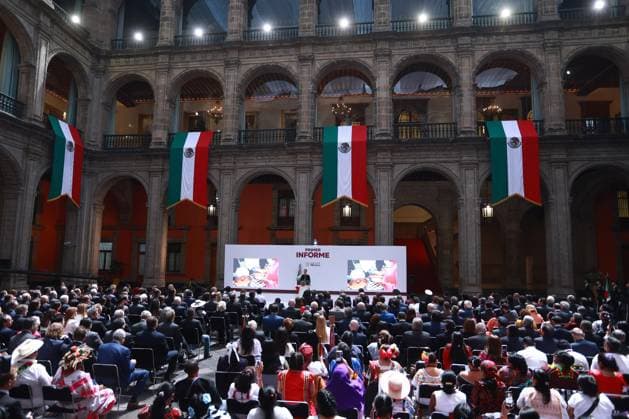 Mexican President Claudia Sheinbaum delivers her first government report address MEXICO CITY, MEXICO - SEPTEMBER 01: Mexican President Claudia Sheinbaum delivers an address to the nation as part of the first government report of her administration, at the National Palace, in Mexico City, Mexico on September 01, 2025. Daniel Cardenas Anadolu Mexico City Mexico. Editorial use only. Please get in touch for any other usage.  Copyright: x2025xAnadoluxDanielxCardenasx