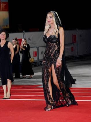 Venice, 82nd Venice International Film Festival 2025 - Evening 6 - Portobello Red Carpet Pictured: Valeria Marini  Copyright: xAlbertoxTerenghi PoolxPhotoxEventsx06x xipa-agency.netx xPoolxPhotoxEventsx06x IPA_Agency_IPA63886036