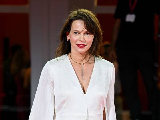 Venice, 82nd Venice International Film Festival 2025 - Evening 6, red carpet for the film Portobello In the photo: Barbora Bobulova  Copyright: xManuelexMangiarottix xipa-agency.netx xPoolxPhotoxEventsx06x IPA_Agency_IPA63886338