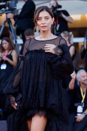 Margareth Made at the premiere of the feature film The Smashing Machine at the Biennale di Venezia 2025 82 Venice International Film Festival at the Palazzo del Cinema Venice, 01 09 2025 Foto:xD.xBedrosianx xFuturexImagex machine_5864
