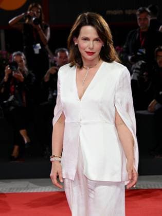 Venice, Italy: Venice, 82nd Venice International Film Festival 2025 - Evening 6 - Red Carpet for the film Portobello Pictured: Barbora Bobulova Venice Italy  - ZUMAp169 20250901_zea_p169_1585 Copyright: xAlbertoxTerenghi PoolxxEvenx
