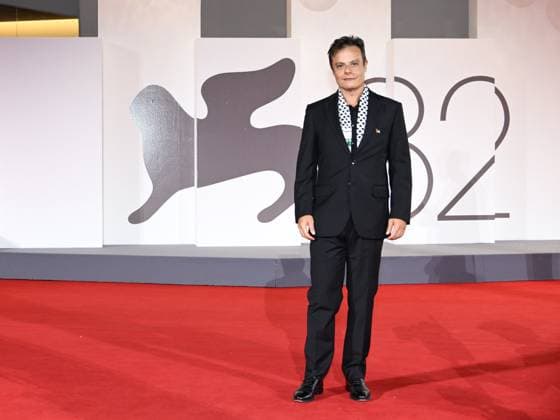 Venice, Italy: Venice, 82nd Venice International Film Festival 2025 - evening 6, red carpet for the film Portobello In the photo Lino Musella Venice Italy  - ZUMAp169 20250901_zea_p169_1730 Copyright: xSimonexComix