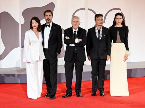 Venice, 82nd Venice International Film Festival 2025 - evening 6, red carpet of the film Portobello In the photo: Barbora Bobulova, Fabrizio Gifuni, Marco Bellocchio, Lino Musella, Romana Maggiora Vergano,  Copyright: xManuelexMangiarottix xipa-agency.netx xPoolxPhotoxEventsx06x IPA_Agency_IPA63887478