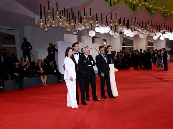 Venice, 82nd Venice International Film Festival 2025 - Evening 6 - Red Carpet for the film Portobello Pictured: Barbora Bobulová, Fabrizio Gifuni, Marco Bellocchio, Lino Musella, Romana Maggiora Vergano  Copyright: xAlbertoxTerenghi PoolxPhotoxEventsx06x xipa-agency.netx xPoolxPhotoxEventsx06x IPA_Agency_IPA63887484