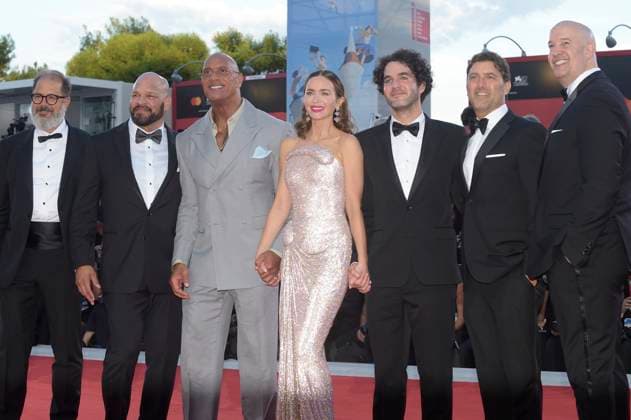 Andrea Romeo, Mark Kerr, Dwayne Johnson, Emily Blunt, Benny Safdie, David Koplan and Hiram Garcia attends The Smashing Machine photocall during the 82nd Venice International Film Festival on Monday, September 1, 2025 in Venice, Italy.  VFP20250901857 RoccoxSpaziani