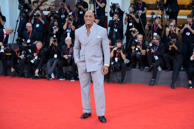 Dwayne Johnson at the premiere of the feature film The Smashing Machine at the Biennale di Venezia 2025 82 Venice International Film Festival at the Palazzo del Cinema Venice, 01 09 2025 Foto:xA.xM.xTinghinox xFuturexImagex machine_5732