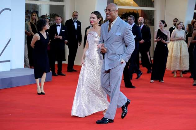 Emily Blunt and Dwayne Johnson at the premiere of the feature film The Smashing Machine at the Biennale di Venezia 2025 82 Venice International Film Festival at the Palazzo del Cinema Venice, 01 09 2025 Foto:xA.xM.xTinghinox xFuturexImagex machine_5751