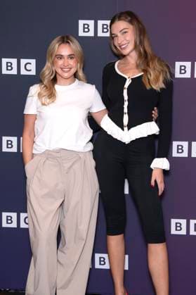 Natalie O Leary and Zara McDermott at the premiere of the BBC documentary series Thailand The Dark Side of Paradise at Charlotte Street Hotel London, 01 09 2025 Foto:xS.xVasx xFuturexImagex thailand_5905