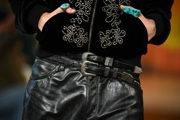 PFW - Austin Post Runway in Paris FA A model walks the runway for the Austin Post collection by American singer Post Malone as part of Paris Fashion Week in Paris, on September 1, 2025. Photo by Firas Abdullah ABACAPRESS.COM Paris Ile-de-France France  Copyright: xAbdullahxFiras ABACAx