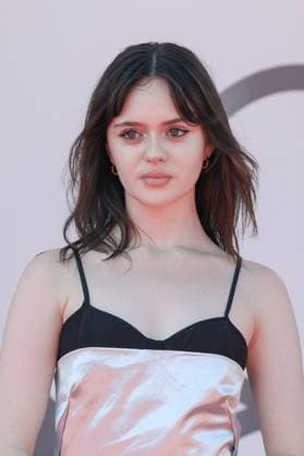 The Testament Of Ann Lee Red Carpet - The 82nd Venice International Film Festival Viola Prettejohn attends The Testament Of Ann Lee red carpet during the 82nd Venice International Film Festival on September 01, 2025 in Venice, Italy  Copyright: xKazukoxWakayamax