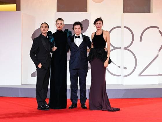 Venice, 82nd Venice International Film Festival 2025 - evening 6, red carpet of the film Orfeo In the photo: Luca Vergoni, Virgilio Villoresi, Giulia Maenza and Aomi Muyock  Copyright: xManuelexMangiarottix xipa-agency.netx xPoolxPhotoxEventsx06x IPA_Agency_IPA63891081