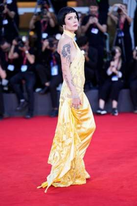 The Smashing Machine Red Carpet - The 82nd Venice International Film Festival - 01 Sep 2025 Halsey attends The Smashing Machine red carpet during the 82nd Venice International Film Festival. Venice Lido Italy Copyright: xDanielexCifalax xSOPAxImagesx _CIF7607