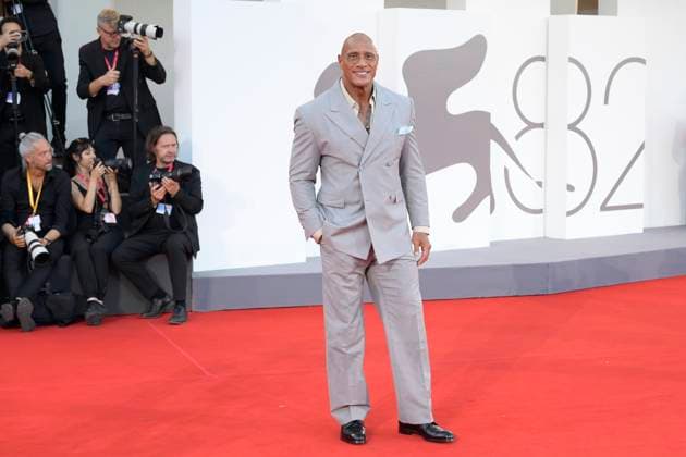 The Smashing machine red carpet in Italy - 01 Sept 2025 Dwayne Johnson attends the red carpet of the film The smashing machine at 82 Venice Film Festival at Palazzo del cinema. Venice Lido Italy Copyright: xMarioxCartellix xSOPAxImagesx _DSC5180