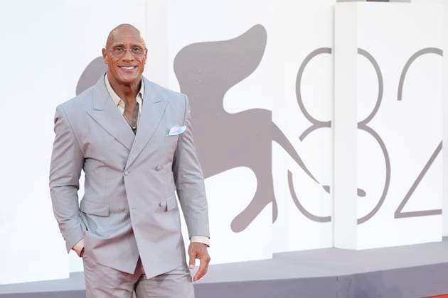 The Smashing machine red carpet in Italy - 01 Sept 2025 Dwayne Johnson attends the red carpet of the film The smashing machine at 82 Venice Film Festival at Palazzo del cinema. Venice Lido Italy Copyright: xMarioxCartellix xSOPAxImagesx _DSC5182