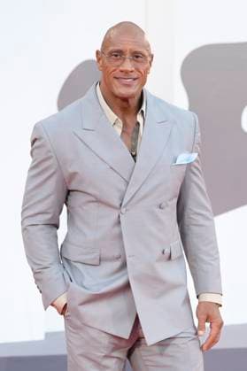 The Smashing machine red carpet in Italy - 01 Sept 2025 Dwayne Johnson attends the red carpet of the film The smashing machine at 82 Venice Film Festival at Palazzo del cinema. Venice Lido Italy Copyright: xMarioxCartellix xSOPAxImagesx _DSC5187