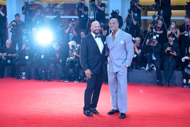 The Smashing machine red carpet in Italy - 01 Sept 2025 Mark Kerr (L) and Dwayne Johnson (R) attend the red carpet of the film The smashing machine at 82 Venice Film Festival at Palazzo del cinema. Venice Lido Italy Copyright: xMarioxCartellix xSOPAxImagesx _DSC5280