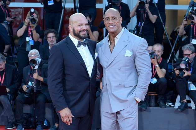 The Smashing machine red carpet in Italy - 01 Sept 2025 Mark Kerr (L) and Dwayne Johnson (R) attend the red carpet of the film The smashing machine at 82 Venice Film Festival at Palazzo del cinema. Venice Lido Italy Copyright: xMarioxCartellix xSOPAxImagesx _DSC5283