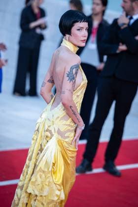 The Smashing Machine red carpet during the 82nd Venice International Film Festival - 01 Sept 2025 Halsey attends The Smashing Machine red carpet during the 82nd Venice International Film Festival. Venice Italy Copyright: xLoredanaxSangiulianox xSOPAxImagesx LSangiuliano-2788