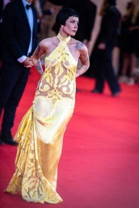 The Smashing Machine red carpet during the 82nd Venice International Film Festival - 01 Sept 2025 Halsey attends The Smashing Machine red carpet during the 82nd Venice International Film Festival. Venice Italy Copyright: xLoredanaxSangiulianox xSOPAxImagesx LSangiuliano-2853