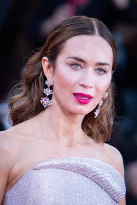 The Smashing Machine red carpet during the 82nd Venice International Film Festival - 01 Sept 2025 Emily Blunt attends The Smashing Machine red carpet during the 82nd Venice International Film Festival. Venice Italy Copyright: xLoredanaxSangiulianox xSOPAxImagesx LSangiuliano-2901