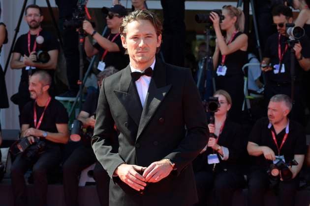 The testament of Ann Lee red carpet in Venice Lido - 01 Sept 2025 Lewis Pullman attends the red carpet of film The testament of Ann Lee at 82 Venice Film Festival at Palazzo del cinema. Venice Lido Italy Copyright: xMarioxCartellix xSOPAxImagesx _DSC0497