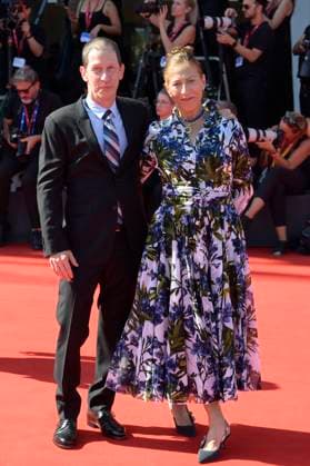 The testament of Ann Lee red carpet in Venice Lido - 01 Sept 2025 Tim Blake (l) and wife (r) attend the red carpet of film The testament of Ann Lee at 82 Venice Film Festival at Palazzo del cinema. Venice Lido Italy Copyright: xMarioxCartellix xSOPAxImagesx _DSC0448