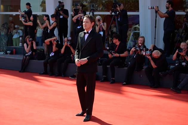 The testament of Ann Lee red carpet in Venice Lido - 01 Sept 2025 Lewis Pullman attends the red carpet of film The testament of Ann Lee at 82 Venice Film Festival at Palazzo del cinema. Venice Lido Italy Copyright: xMarioxCartellix xSOPAxImagesx _DSC0481