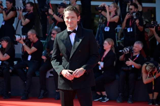 The testament of Ann Lee red carpet in Venice Lido - 01 Sept 2025 Lewis Pullman attends the red carpet of film The testament of Ann Lee at 82 Venice Film Festival at Palazzo del cinema. Venice Lido Italy Copyright: xMarioxCartellix xSOPAxImagesx _DSC0508