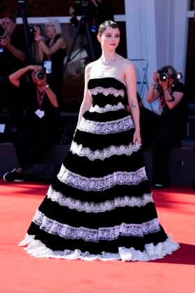 The Testament Of Ann Lee Red Carpet - The 82nd Venice International Film Festival - 01 Sep 2025 Thomasin McKenzie attends The Testament Of Ann Lee red carpet during the 82nd Venice International Film Festival. Venice Italy Copyright: xDanielexCifalax xSOPAxImagesx _CIF6951