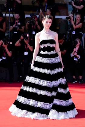 The Testament Of Ann Lee Red Carpet - The 82nd Venice International Film Festival - 01 Sep 2025 Thomasin McKenzie attends The Testament Of Ann Lee red carpet during the 82nd Venice International Film Festival. Venice Italy Copyright: xDanielexCifalax xSOPAxImagesx _CIF6969