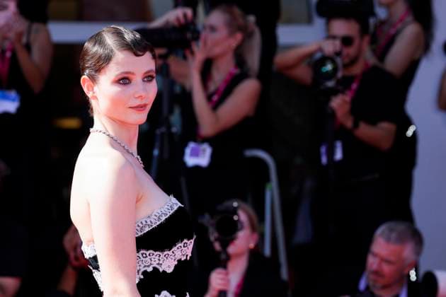 The Testament Of Ann Lee Red Carpet - The 82nd Venice International Film Festival - 01 Sep 2025 Thomasin McKenzie attends The Testament Of Ann Lee red carpet during the 82nd Venice International Film Festival. Venice Italy Copyright: xDanielexCifalax xSOPAxImagesx _CIF6991