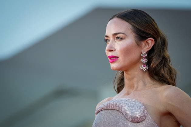 The Smashing Machine red carpet during the 82nd Venice International Film Festival in Venice, Italy on 01 September 2025. Emily Blunt attends attends the The Smashing Machine red carpet during the 82nd Venice International Film Festival in Venice, Italy on 01 September 2025., Credit:Stefano Costantino TTL Avalon Italy, Venice  Copyright: xStefanoxCostantinoxTTLx xAvalonx 1033360256