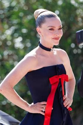 News - The Testament Of Ann Lee Red Carpet - The 82nd Venice International Film Festival Amanda Seyfried attends The Testament Of Ann Lee red carpet during the 82nd Venice International Film Festival on September 01, 2025 in Venice, Italy. Photo: Cinzia Camela. Lido di Venezia Palazzo del Cinema Italy Copyright: xCinziaxCamelax xLiveMediax LPN_2005671