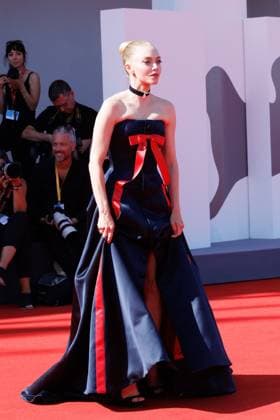 News - The Testament Of Ann Lee Red Carpet - The 82nd Venice International Film Festival Amanda Seyfried attends The Testament Of Ann Lee red carpet during the 82nd Venice International Film Festival on September 01, 2025 in Venice, Italy. Photo: Cinzia Camela. Lido di Venezia Palazzo del Cinema Italy Copyright: xCinziaxCamelax xLiveMediax LPN_2005684