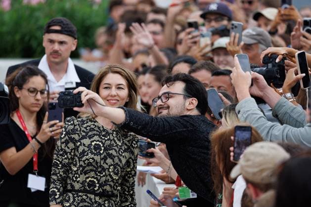 News - Sofia Coppola and Marc Jacobs, details, attend Marc By Sofia red carpet during the 82nd Venice International Film Festival on September 02, 2025 in Venice, Italy. Sofia Coppola attends Marc By Sofia red carpet during the 82nd Venice International Film Festival on September 02, 2025 in Venice, Italy. Photo: Cinzia Camela. Lido di Venezia Palazzo del Cinema Italy Copyright: xCinziaxCamelax xLiveMediax LPN_2006213